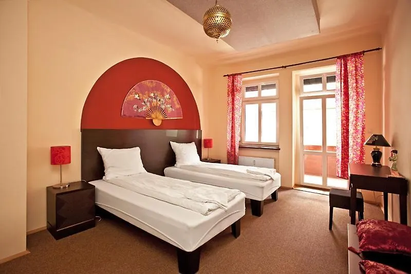 Oriental House Hostel Poznan Poland